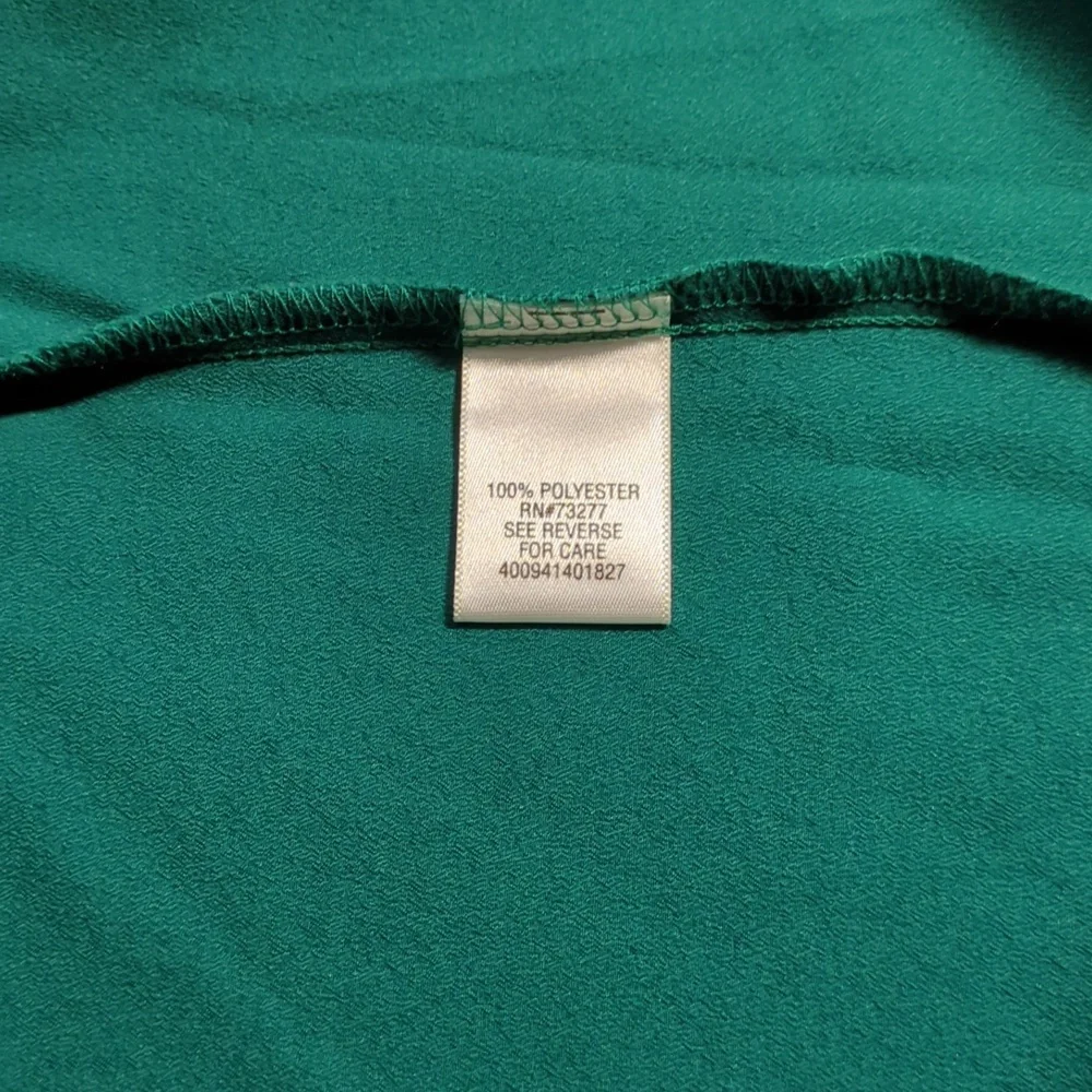 Green Apt 9 button down blouse - Picture 9 of 10